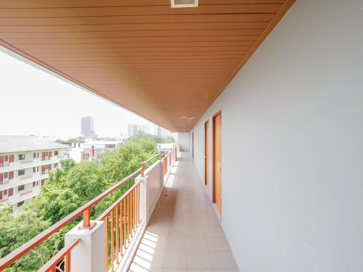 Oyo 75367 Ud Pattaya Hotel Bang Lamung Exteriér fotografie