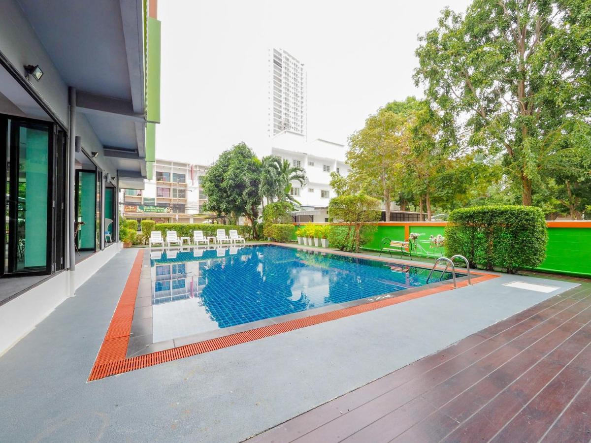 Oyo 75367 Ud Pattaya Hotel Bang Lamung Exteriér fotografie